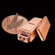鰹節削り器