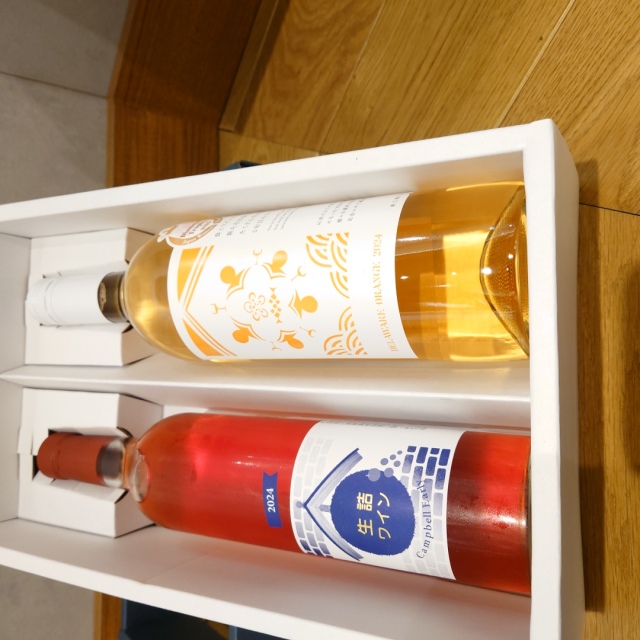 【ギフト向け】むとう屋ワイン飲み比べセット（化粧箱入）～生詰めワインとオレンジワインの淡い色合いワインセット