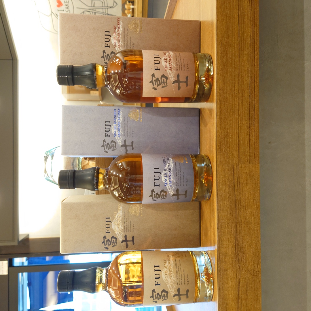 富士の伏流水で仕込む】ジャパニーズウイスキー富士」の通販