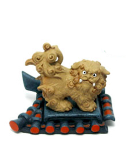 ローソン限定 海洋堂 沖縄物産展 第2弾 シーサー吽 リペイントver