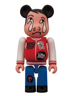 REVOLVER SO ME レッドver. BE@RBRICK 100%