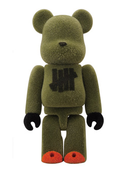UNDEFEATED TOKYO 3周年記念限定 BE＠RBRICK 100%