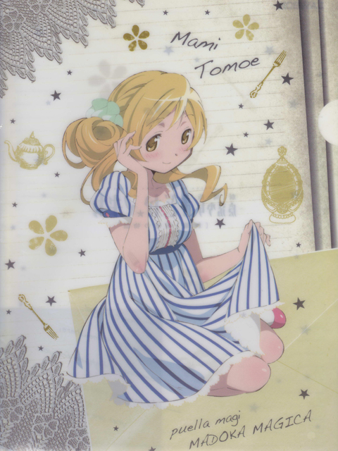 ローソン限定 魔法少女まどか☆マギカ 巴マミVer. クリアファイル