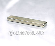 ネオジウム磁石 25×4×1.5（400から499個）
