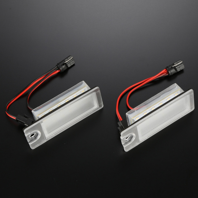 LED ライセンスランプ ボルボ S60 S80 V70 XC70 XC90 ナンバー灯