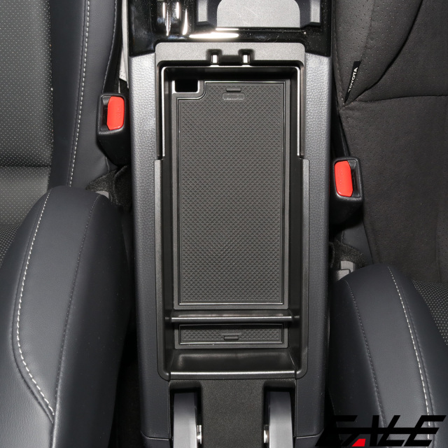 車用アームレスト収納ボックス センターコンソール収納トレイオーガナイザー 内装アクセサリー for Polestar 4 2023 Autorder センターコンソールオーガナイザー  2024 2025 トヨタ ランドクルーザー 250 アクセサリー アームレスト トヨタ ランドクルーザー プラド J250 ... トヨタランドクルーザープラド2024 J250に適合センターコンソールアームレスト収納ボックスオーガナイザートレイオーガナイザー 車