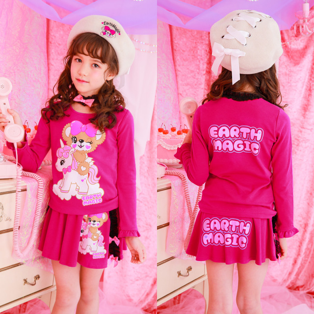 アースマジック EARTHMAGIC チョーカー付きマフィー＆ユニコーンプリント長袖Tシャツ 黒チュール 2021秋冬 ビビッドピンク ラベンダー