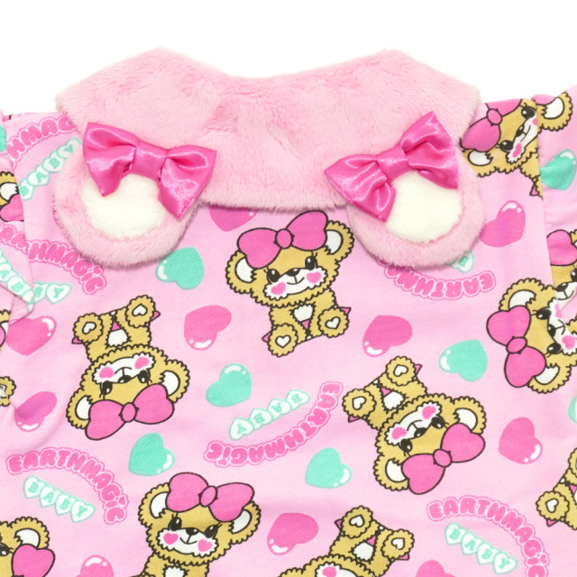 アースマジックベビー EARTHMAGIC BABY キャンディーハートベビー総柄クマ耳襟付きトレーナー オフシロ ペールピンク マフィー 2021秋冬