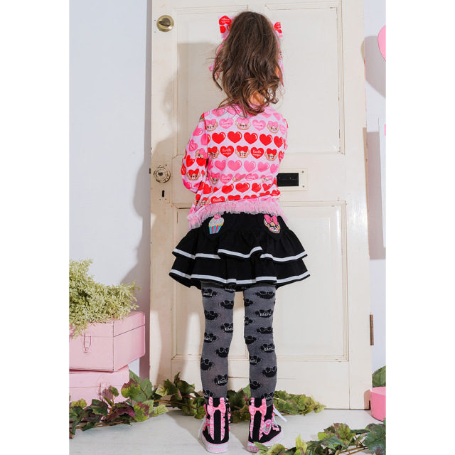 アースマジック EARTHMAGIC マフィーハート柄ベロアカーディガン クロ ペールピンク パール釦 チュールフリル 2022秋冬