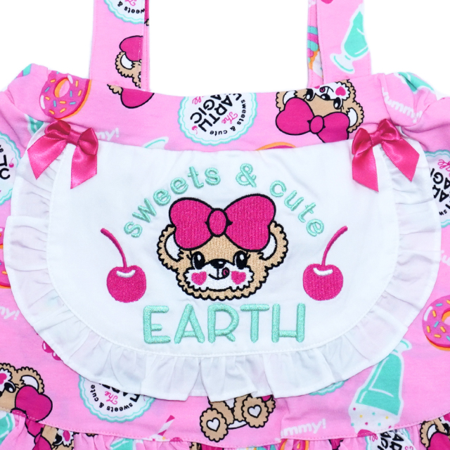 アースマジック EARTHMAGIC Cafe総柄エプロン付きジャンパースカート ペールピンク ラベンダー マフィー ジャンスカ 2022秋冬