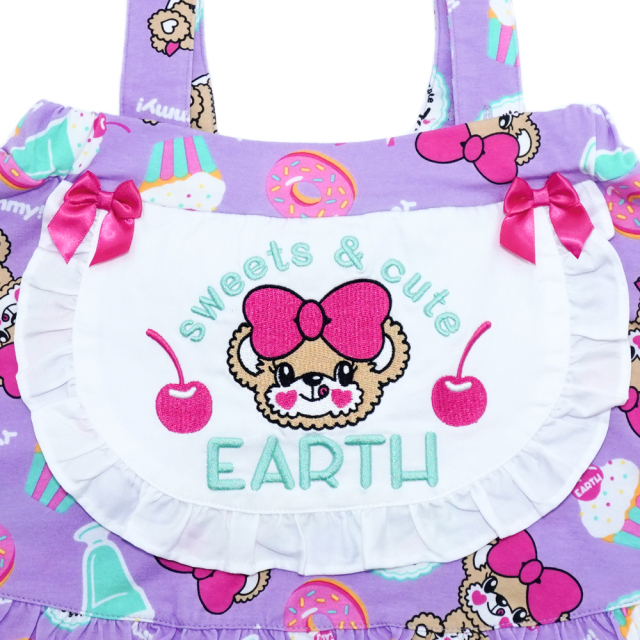 アースマジック EARTHMAGIC Cafe総柄エプロン付きジャンパースカート ペールピンク ラベンダー マフィー ジャンスカ 2022秋冬