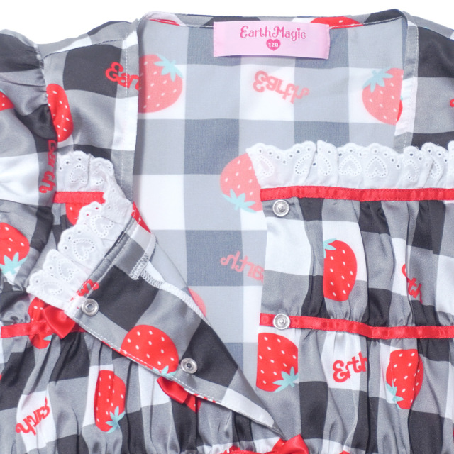 アースマジック EARTHMAGIC ギンガムチェックストロベリー柄ブラウス マフィー クロ ラベンダー 半袖 2024春