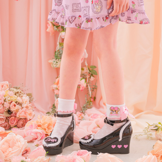 SUKALA　アンティーク柄　M　上下セット SUKALA アンティーク柄 M 上下セット SUKALA アンティーク柄 M 上下