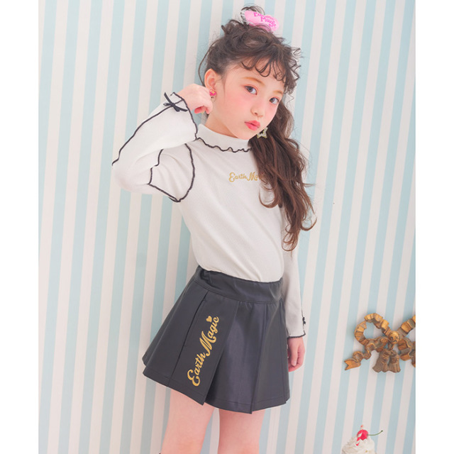 合皮プリーツスカート