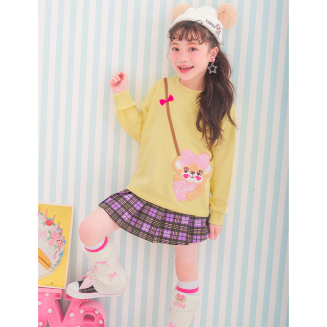 マフィーポシェット風アップリケトレーナー