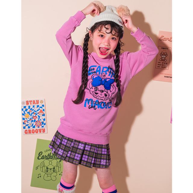 ピグメント染めマフィープリントトレーナー