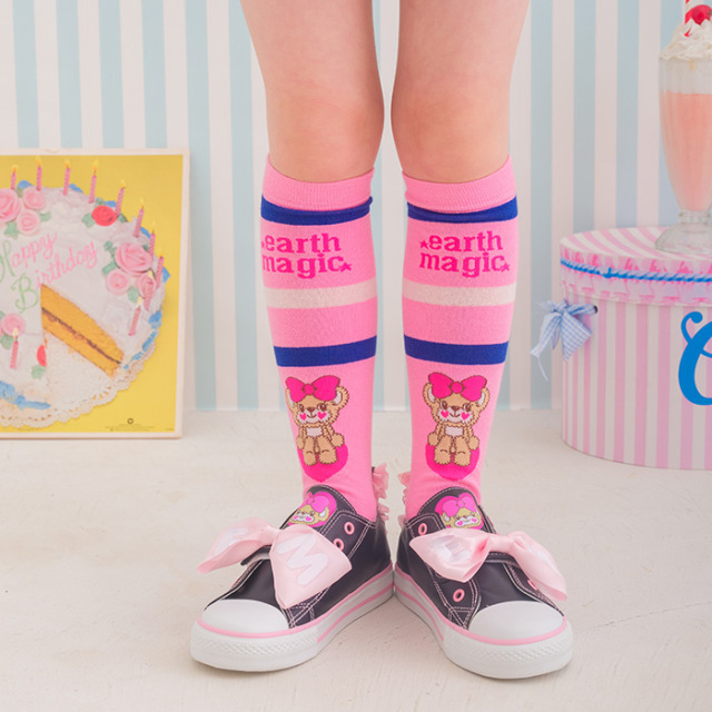 アースマジック♥新品タグ付き♥ハイカット♥リボンスニーカー♥ピンク♥22cm サテンリボン付合皮スニーカー