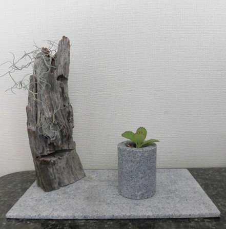 庵治石　花器　K
