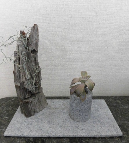 庵治石　花器　Q