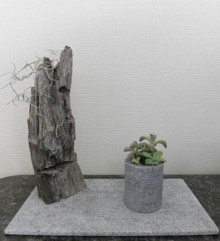 庵治石　花器　N