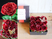 【生花】BOXアレンジメント～赤い煌薔薇～宝石箱のようなボックスアレンジ（M）【プロポーズ・誕生日・結婚記念日・母の日・卒園入園祝い・卒業入学祝い・退任退職祝い・出産祝い・長寿祝いにおすすめ】【送料一律880円（※一部地域を除く）】