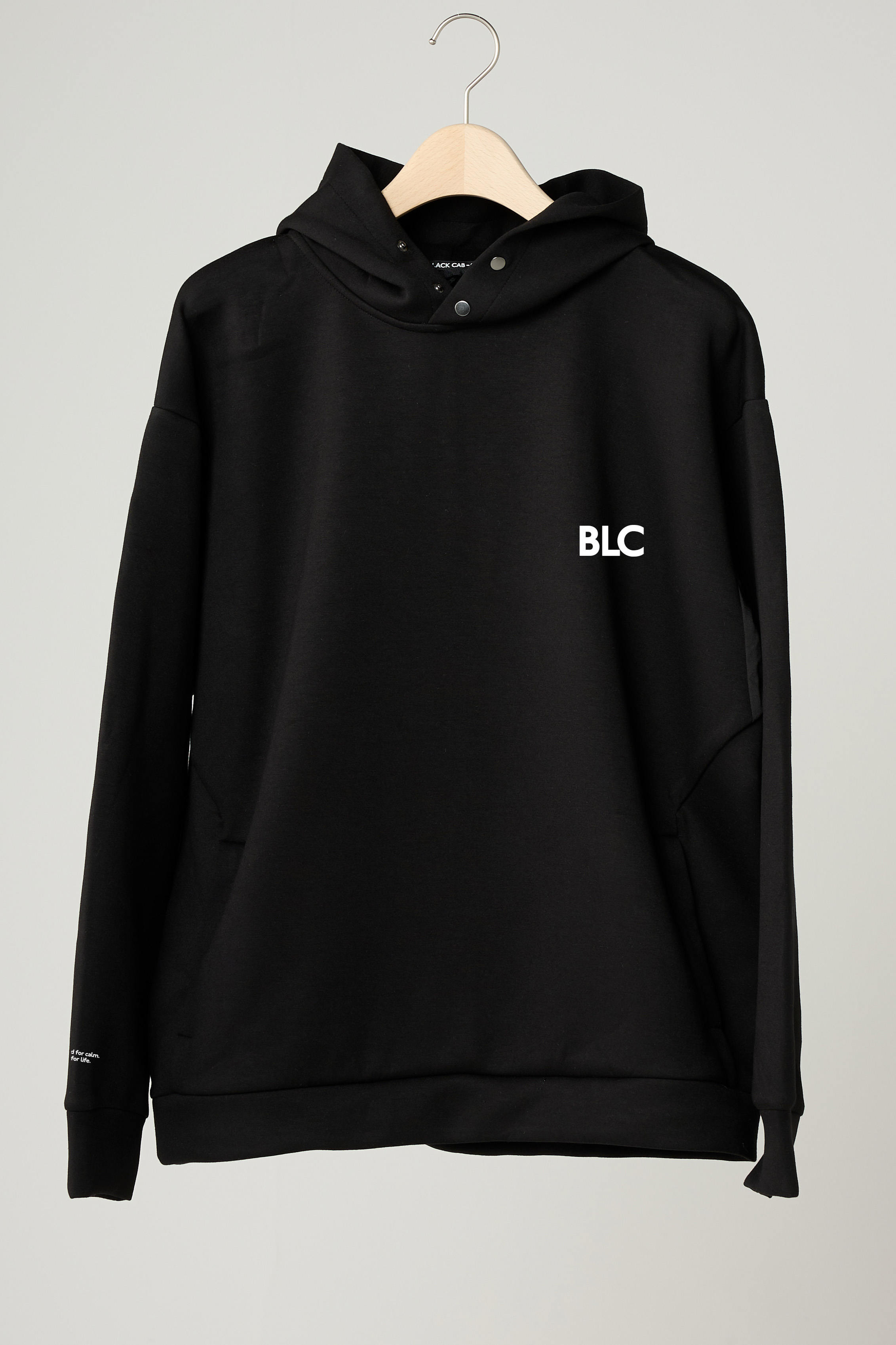 BLACKCAB-09 テックフォームシリーズ フーディー【BLACK】【ロゴ】