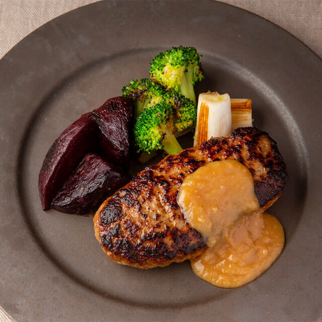 自家製ハンバーグ 200g×2個（山吹の甘みそとワインで仕上げた味噌