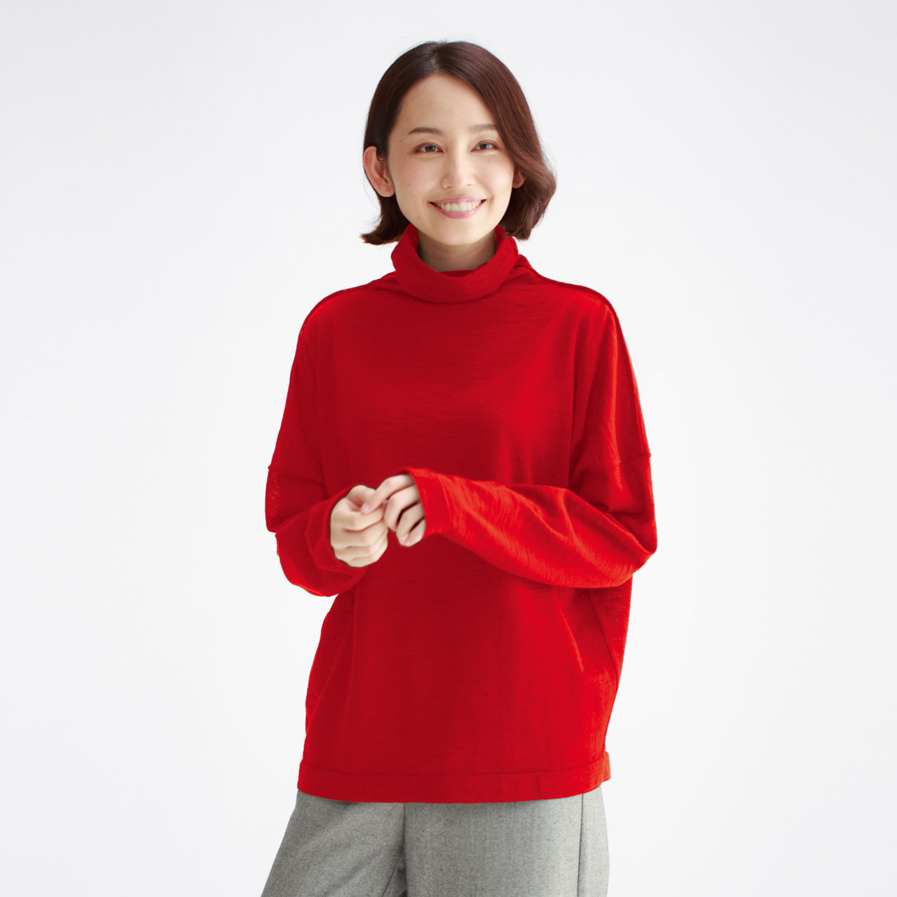 オハツキウール ハイネックプルオーバー