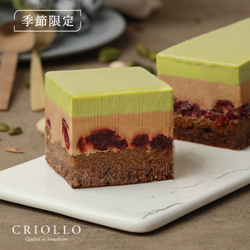 ディスカバリー（ピスタチオ×チョコレート×チェリーのムースケーキ）
