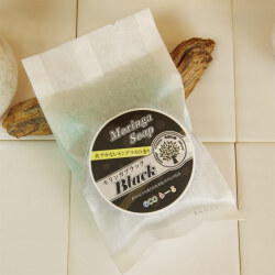 洗顔石けんモリンガBlack　消臭と潤いのW効果
