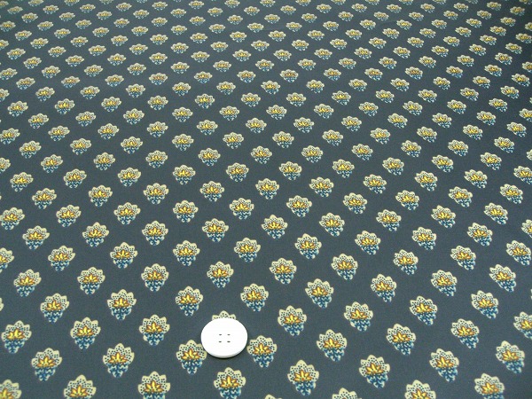 SOULEIADO ソレイアード ラミネート生地　プティット・フルール・デ・シャン　紺茶色(0673-74)