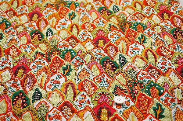 SOULEIADO ソレイアードのキルティング生地 プリュム オレンジ色系(0674-16)