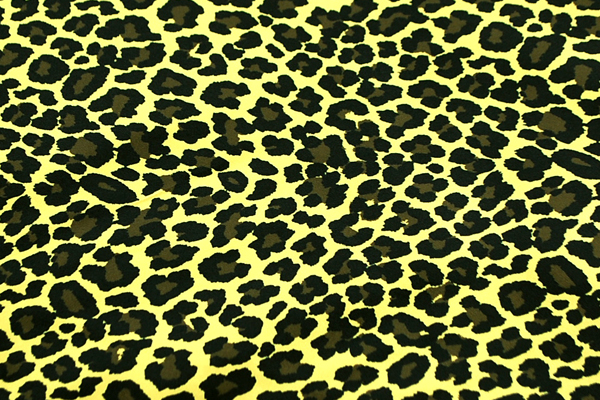 ポリエステルサテン ひょう柄 イエロー