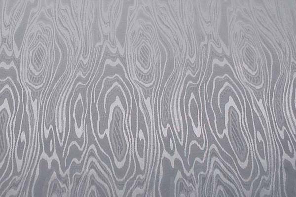 よさこいや舞台衣装に最適な　光沢感のある素材　ポリエステルジャガード　モアレ　白