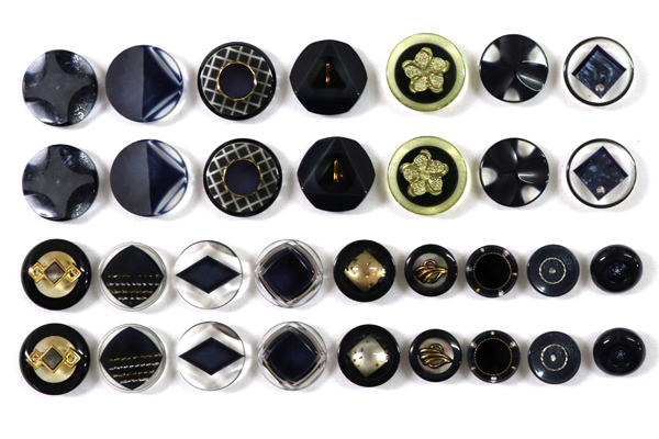 ヴィンテージ　ジルコニア入　アンティークボタン　ネイビー系３０