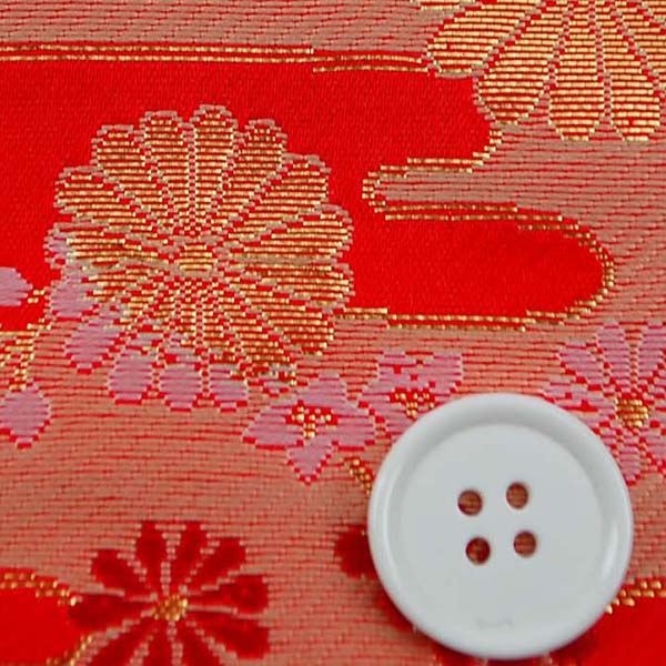 赤✖️金　天皇菊　反物　ポリエステル100% 赤✖️金 天皇菊 反物 ポリエステル100% 赤✖️金 天皇菊 反物