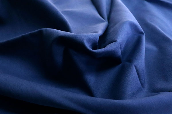 運動会やイベントなどに使える広い巾の布　２２８ｃｍ巾のオックスフォード　紺・ネイビー