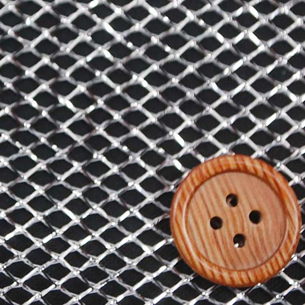 １ＷＡＹ　ラメネット　白地にシルバー　5606-11