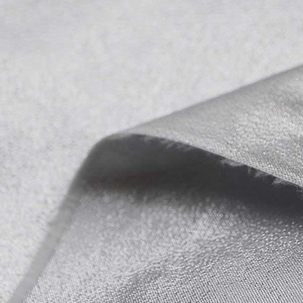 衣装やディスプレイに最適な　ハイクオリティなラメ　シャンブレー　シルバー（シルバー糸×シルバー糸）