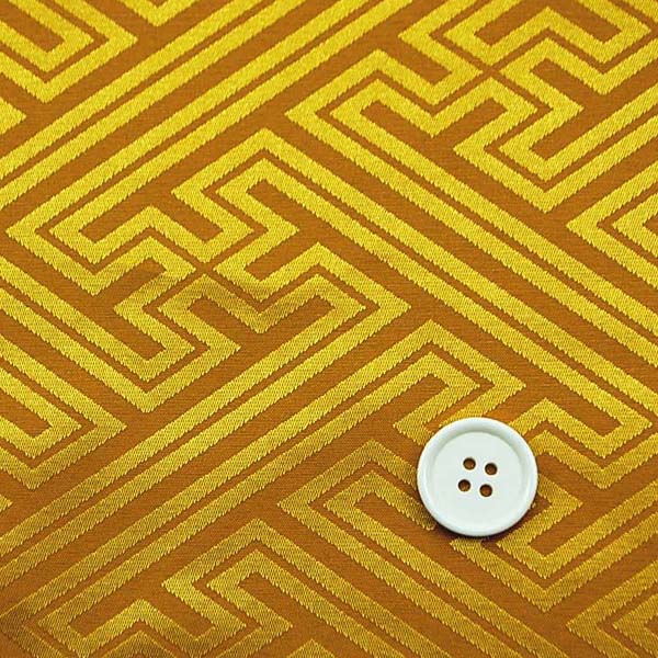 よさこいや舞台衣装に最適な　光沢感のある素材　ポリエステルジャガード　紗綾形　黄色