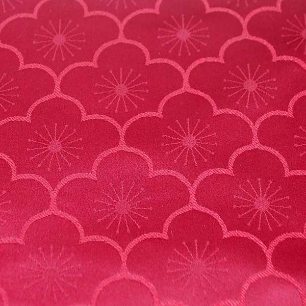 サテンジャガード　梅の柄　エンヂ（赤系）