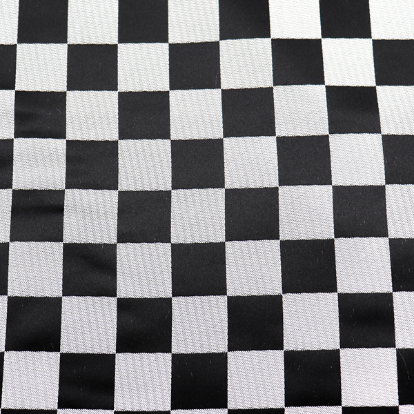 よさこいや舞台衣装に最適な　光沢感のある素材　サテンジャガード　市松格子　銀×黒