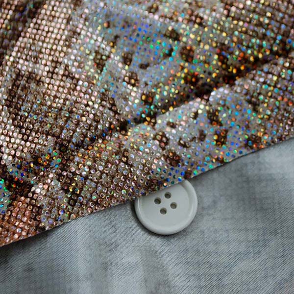 多彩に輝くホログラムのロイヤルスムース　パイソン柄（大蛇）　茶・ベージュ系　＝お取り寄せ商品のため即出荷は不可能となります＝