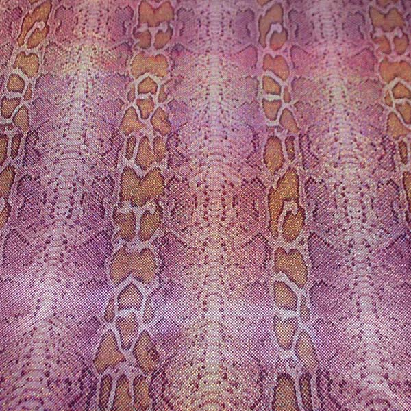 多彩に輝くホログラムのロイヤルスムース　パイソン柄（大蛇）　ピンク系　＝お取り寄せ商品のため即出荷は不可能となります＝