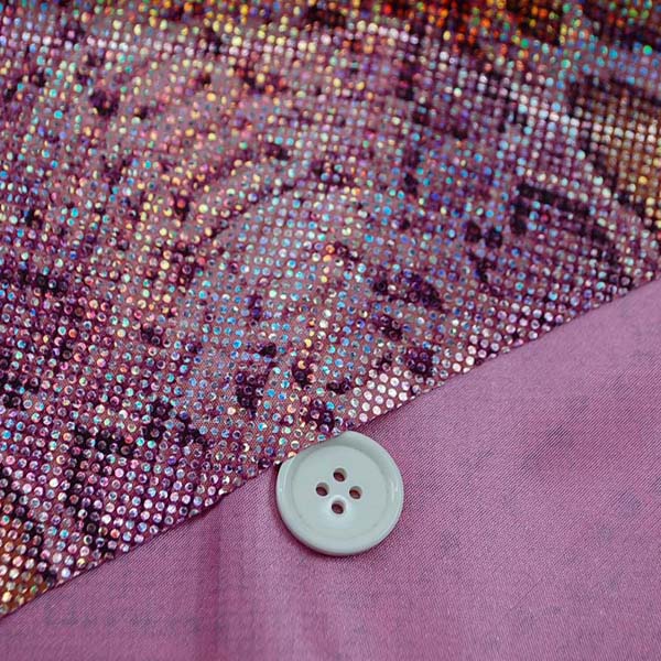 多彩に輝くホログラムのロイヤルスムース　パイソン柄（大蛇）　ピンク系　＝お取り寄せ商品のため即出荷は不可能となります＝