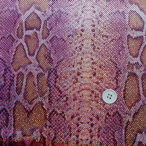 多彩に輝くホログラムのロイヤルスムース　パイソン柄（大蛇）　ピンク系　＝お取り寄せ商品のため即出荷は不可能となります＝