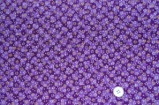 ちりめん友禅 可愛い小桜の和風生地 レーヨンちりめん生地 紫色　約７０ｃｍ×約５０ｃｍカット　(0647-66)