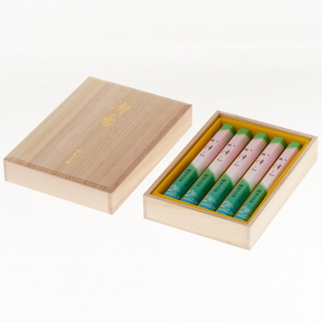 鳩居堂のお線香　か津ら