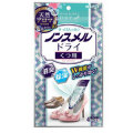 白元アース ノンスメルドライ くつ用 せっけんの香り 4シート（2足分）