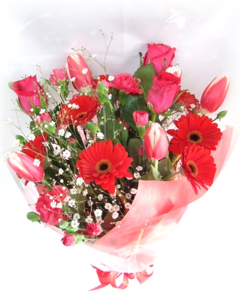 レッドフラワー3,000円-花束　ネット特価！